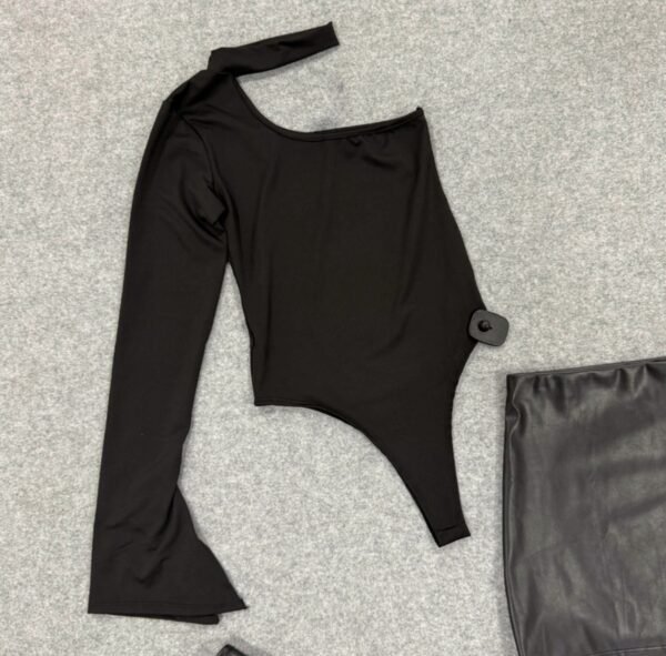 Body manga ancha