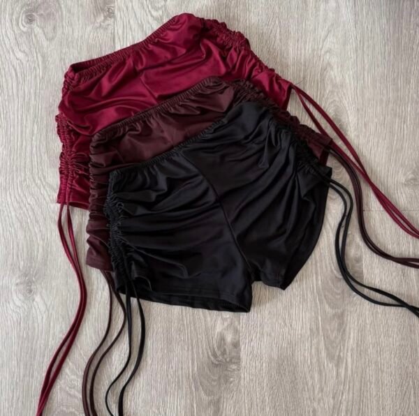 Short frunces tiro alto