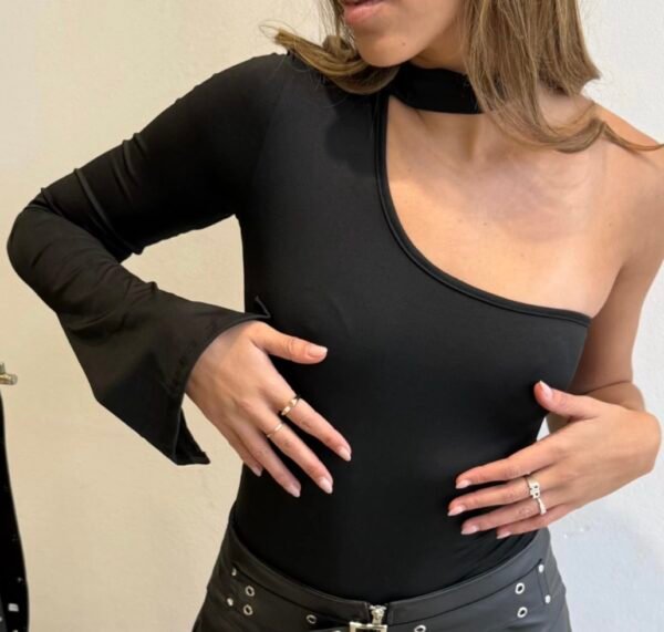 Body manga ancha